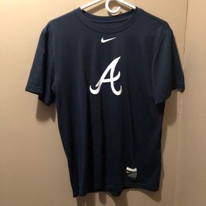 Atlanta Braves Nike dri-fit shirt